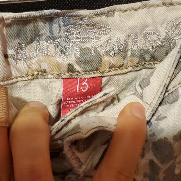 Almost Famous floral print denim - Picture 3 of 3